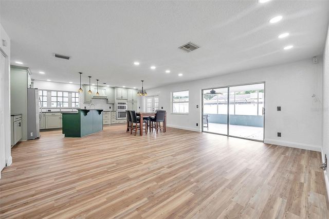 1520 WINDMILL POINTE ROAD, Palm Harbor, FL 34685