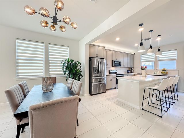 10976 LEAFSHORE LOOP, Orlando, FL 32829