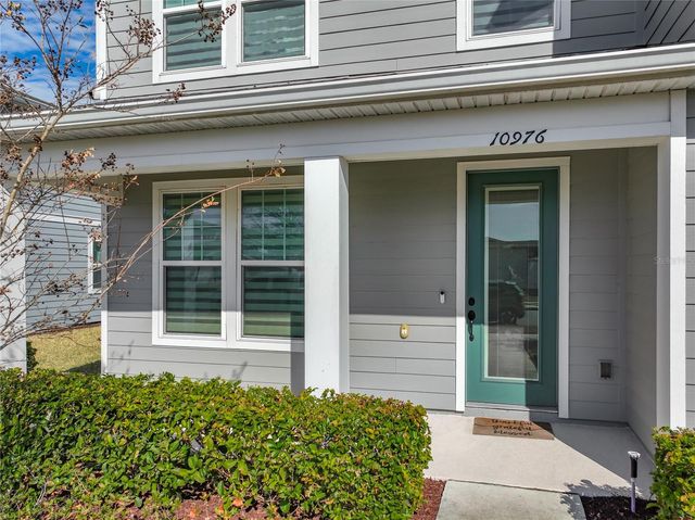 10976 LEAFSHORE LOOP, Orlando, FL 32829