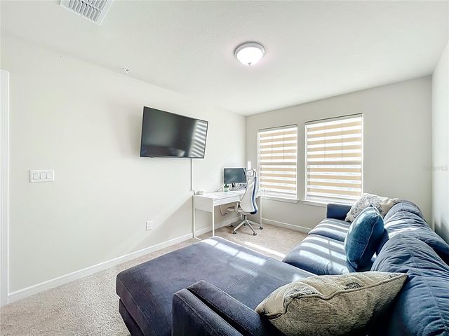 10976 LEAFSHORE LOOP, Orlando, FL 32829