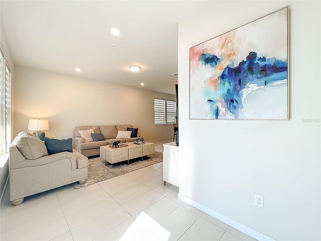 10976 LEAFSHORE LOOP, Orlando, FL 32829