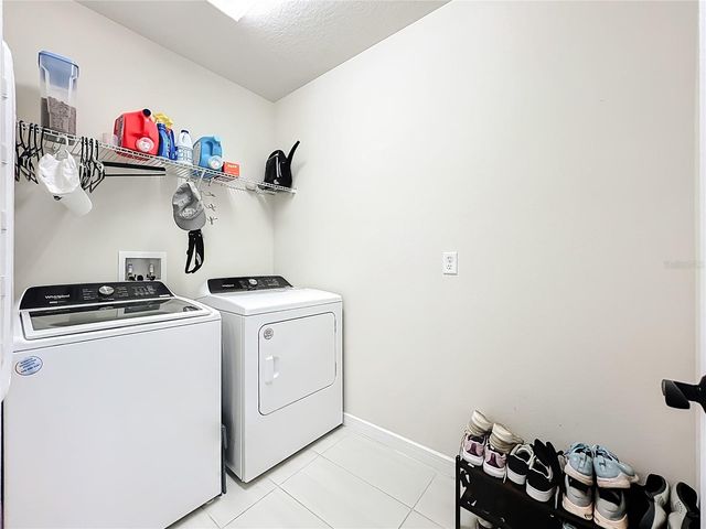 10976 LEAFSHORE LOOP, Orlando, FL 32829