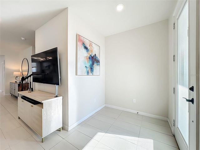 10976 LEAFSHORE LOOP, Orlando, FL 32829