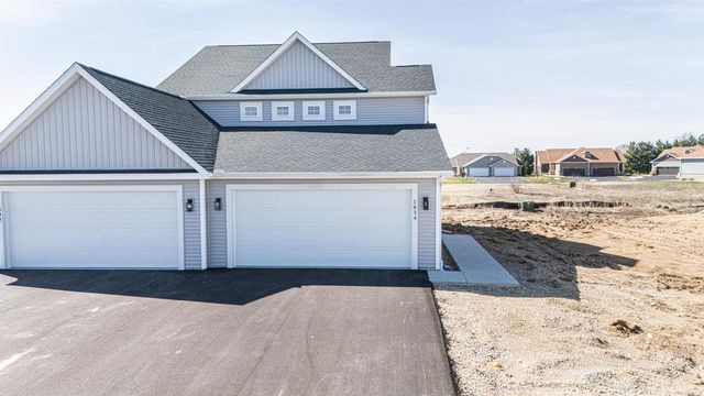 1832-1834 W Kyle Circle, Beloit, WI 53511