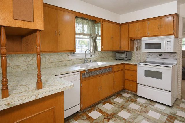 349 ABRAMS STREET, Green Bay, WI 54302