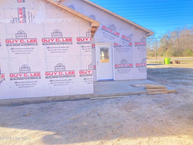 752 North Carolina 55 Highway W, New Bern, NC 28560