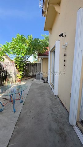 21555 SW 87th Ct 201, Cutler Bay, FL 33189
