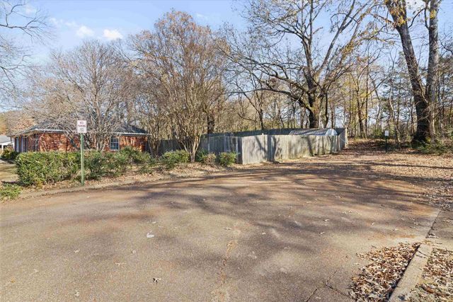 2694 NORTH STAR DR, Bartlett, TN 38134