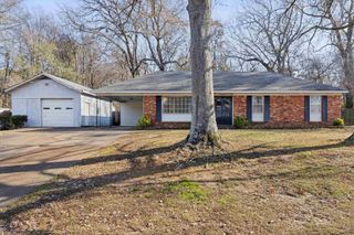 2694 NORTH STAR DR, Bartlett, TN 38134