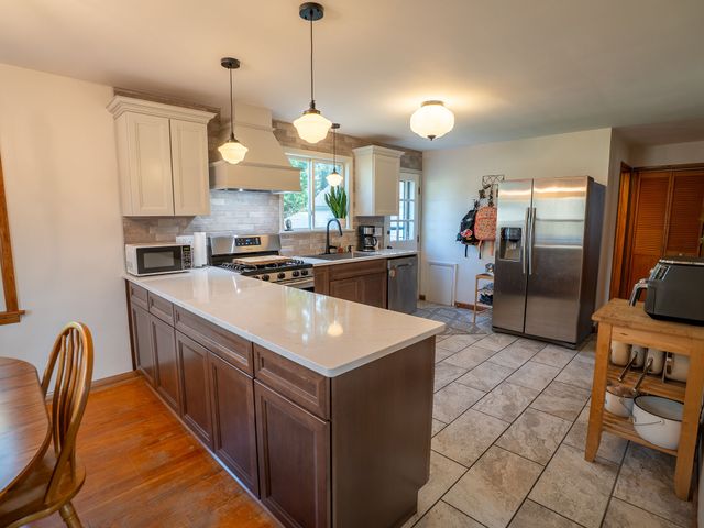 1704 W 40TH Street, Erie, PA 16509
