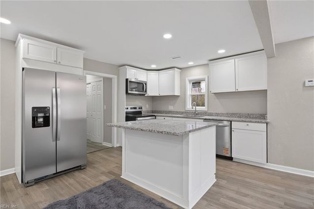 5168 Pruden RD, Carrsville, VA 23315