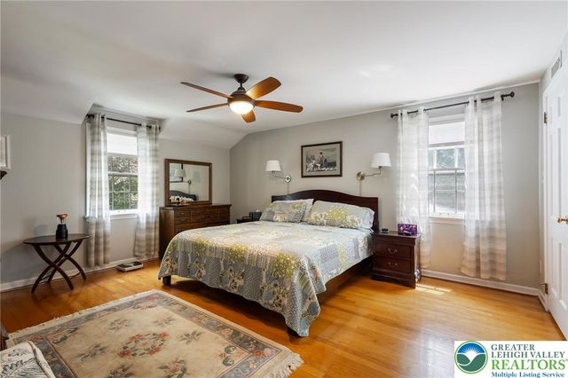 2898 Fairfield Drive, Salisbury Twp, PA 18103