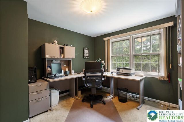 2898 Fairfield Drive, Salisbury Twp, PA 18103