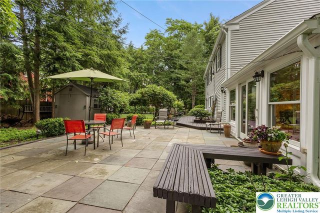 2898 Fairfield Drive, Salisbury Twp, PA 18103