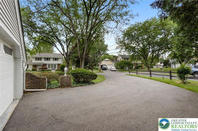 2898 Fairfield Drive, Salisbury Twp, PA 18103