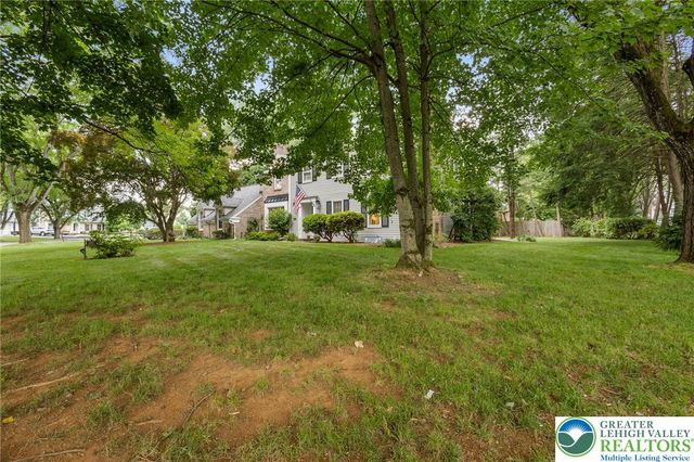 2898 Fairfield Drive, Salisbury Twp, PA 18103