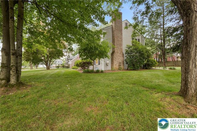 2898 Fairfield Drive, Salisbury Twp, PA 18103
