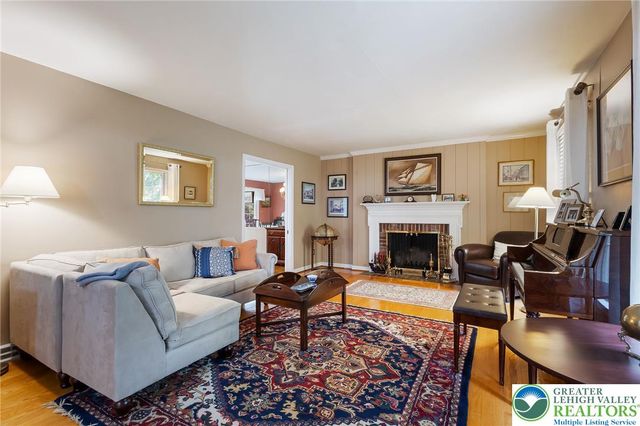 2898 Fairfield Drive, Salisbury Twp, PA 18103