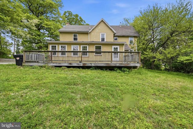 100 W CENTRAL AVE, Paoli, PA 19301