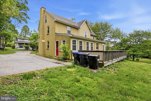 100 W CENTRAL AVE, Paoli, PA 19301