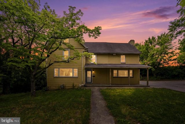 100 W CENTRAL AVE, Paoli, PA 19301