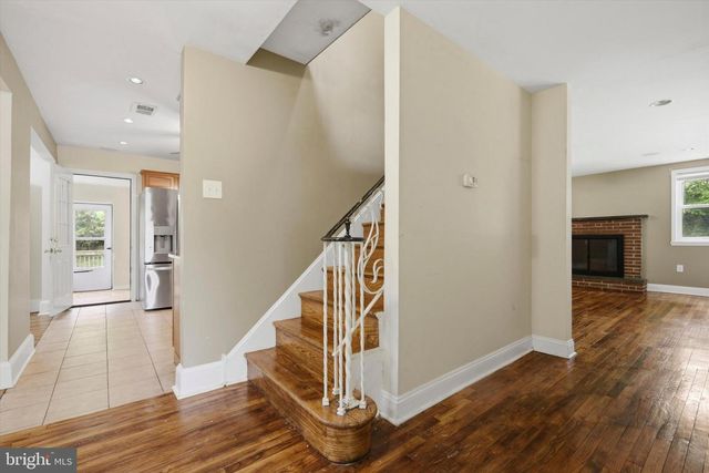 100 W CENTRAL AVE, Paoli, PA 19301