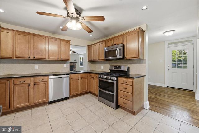 100 W CENTRAL AVE, Paoli, PA 19301