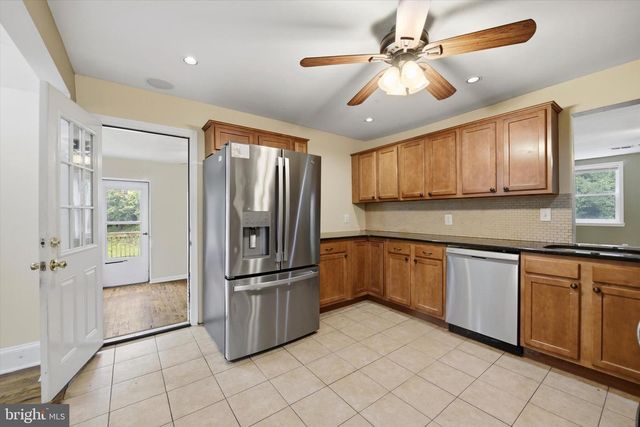 100 W CENTRAL AVE, Paoli, PA 19301