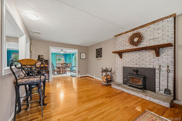4 Rena Marie Circle, Washingtonville, NY 10992