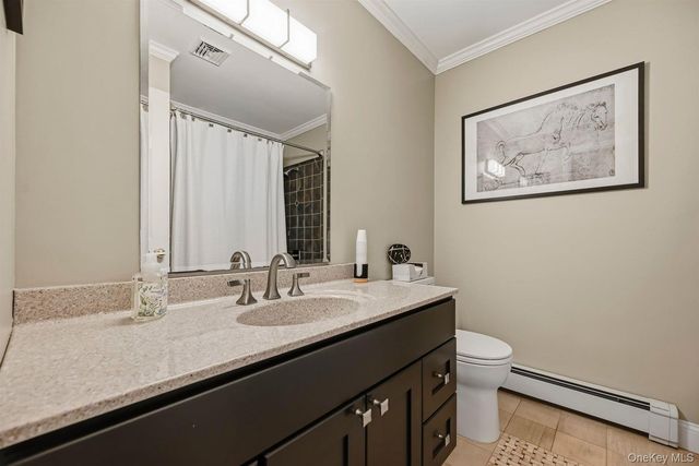 4 Rena Marie Circle, Washingtonville, NY 10992