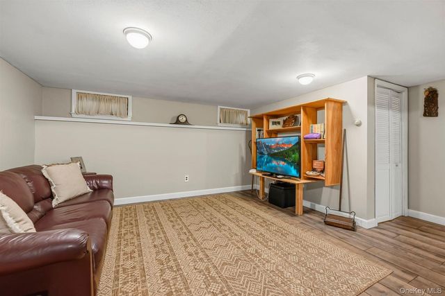 4 Rena Marie Circle, Washingtonville, NY 10992