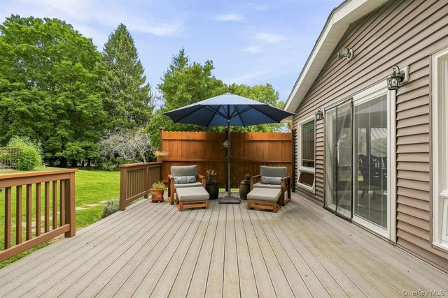 4 Rena Marie Circle, Washingtonville, NY 10992
