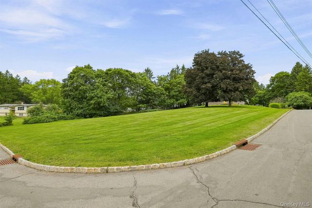 4 Rena Marie Circle, Washingtonville, NY 10992