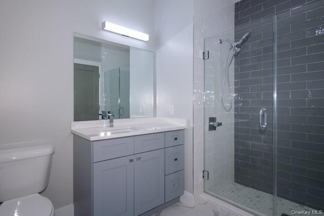 94302 Circle Drive 94-302, Central Islip, NY 11722