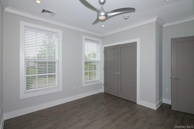 94302 Circle Drive 94-302, Central Islip, NY 11722