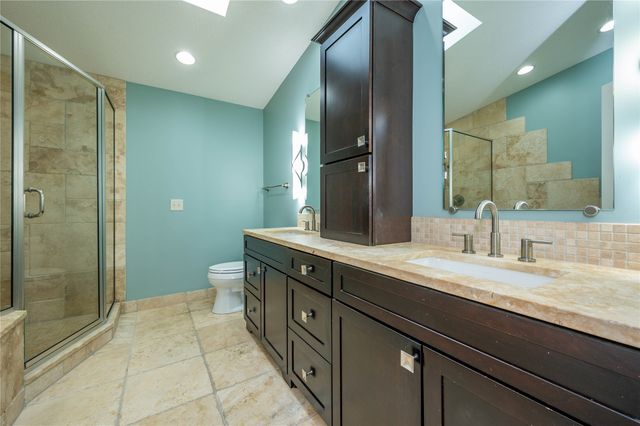 4659 Elm Street, West Des Moines, IA 50265