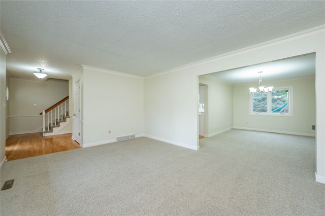 4659 Elm Street, West Des Moines, IA 50265