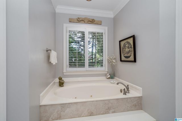 1708 WINGFIELD CIRCLE, Birmingham, AL 35242