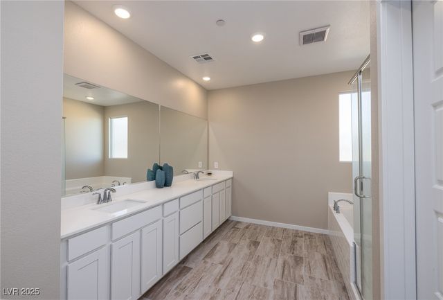 194 Viento Ridge Street, Henderson, NV 89012