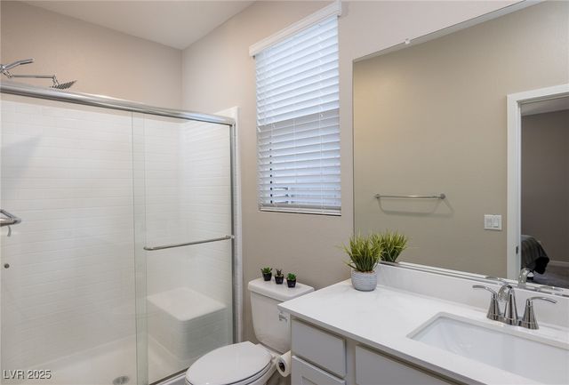 194 Viento Ridge Street, Henderson, NV 89012