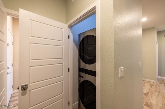 194 Viento Ridge Street, Henderson, NV 89012