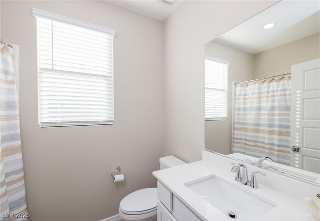 194 Viento Ridge Street, Henderson, NV 89012