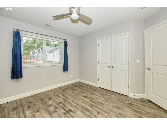 2268 SAINT MORITZ Loop, West Linn, OR 97068