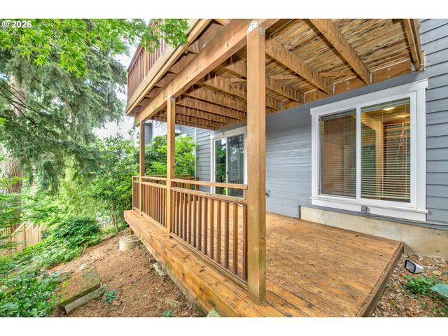 2268 SAINT MORITZ Loop, West Linn, OR 97068