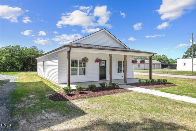 507 E Harnett Street, Dunn, NC 28334