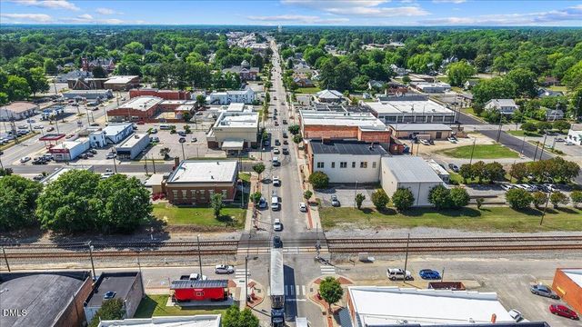 507 E Harnett Street, Dunn, NC 28334