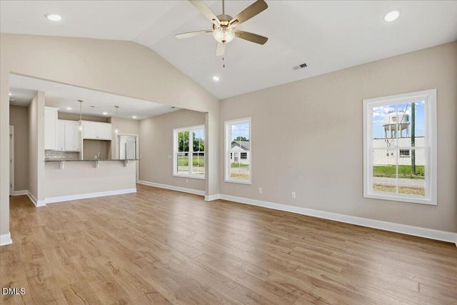 507 E Harnett Street, Dunn, NC 28334