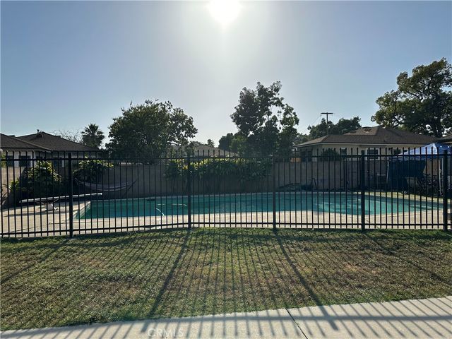 9416 Broadway, Temple City, CA 91780