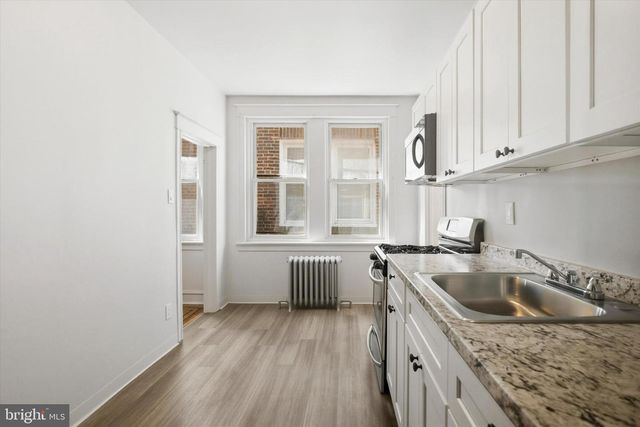 4085 FORD RD, Philadelphia, PA 19131