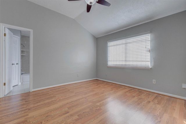 13211 Sharpbill Drive, Houston, TX 77083